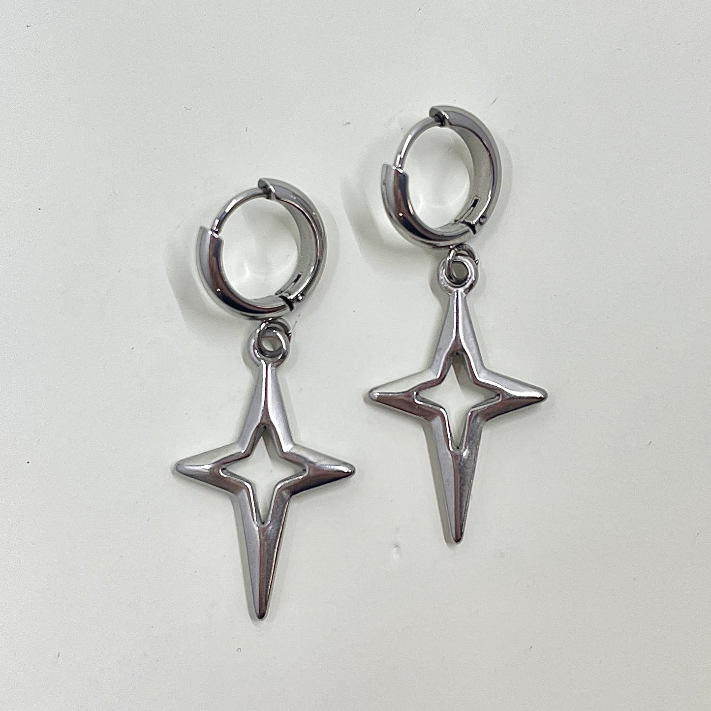 Sparkle Star Earrings by Kitz Wurld