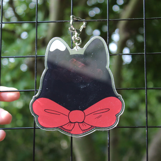 Izutstumi 4.5" Shaker Charm by Kaiioju