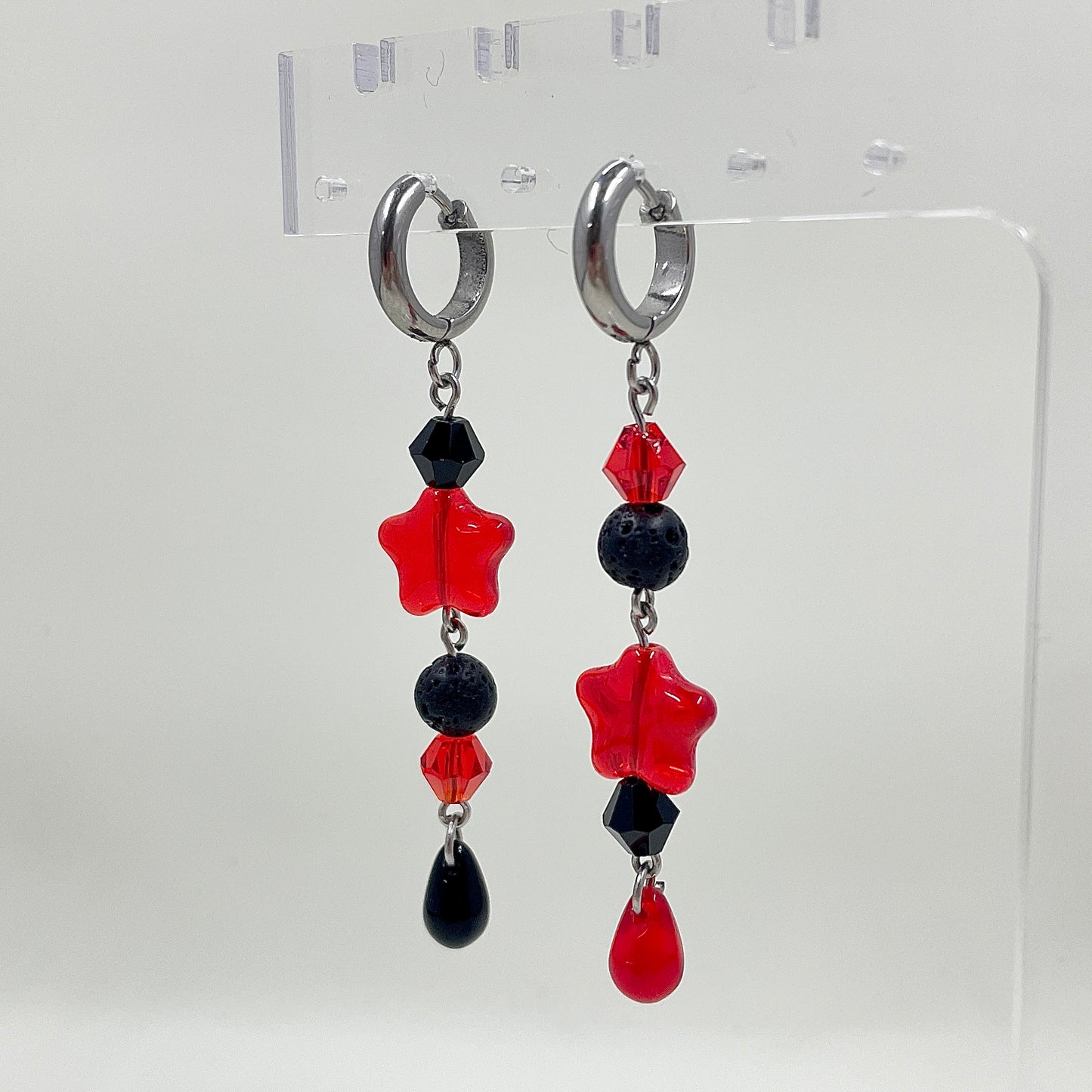 Red & Black Star Beaded Earrings by Kitz Wurld