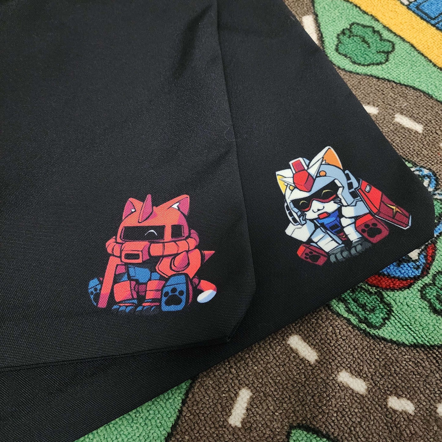 Gundam RX-78 and Zaku Tote Bags by thlurp