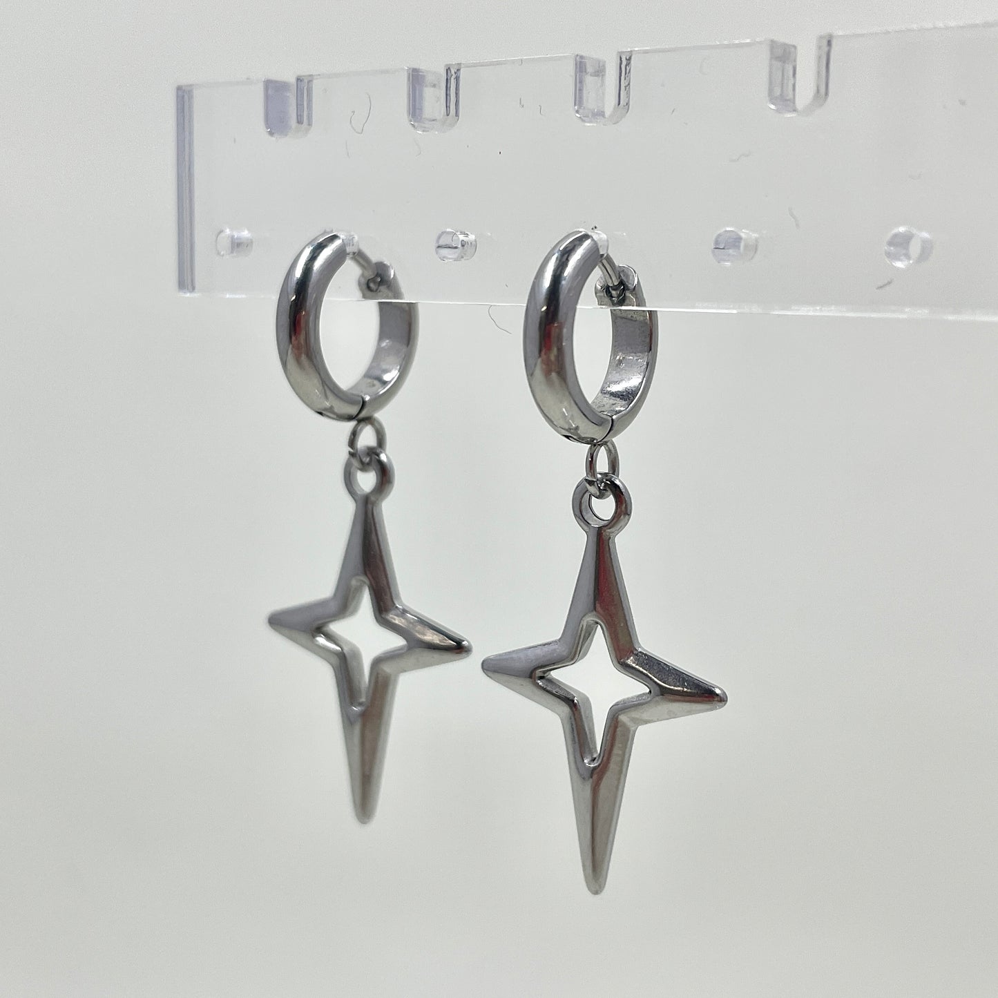 Sparkle Star Earrings by Kitz Wurld